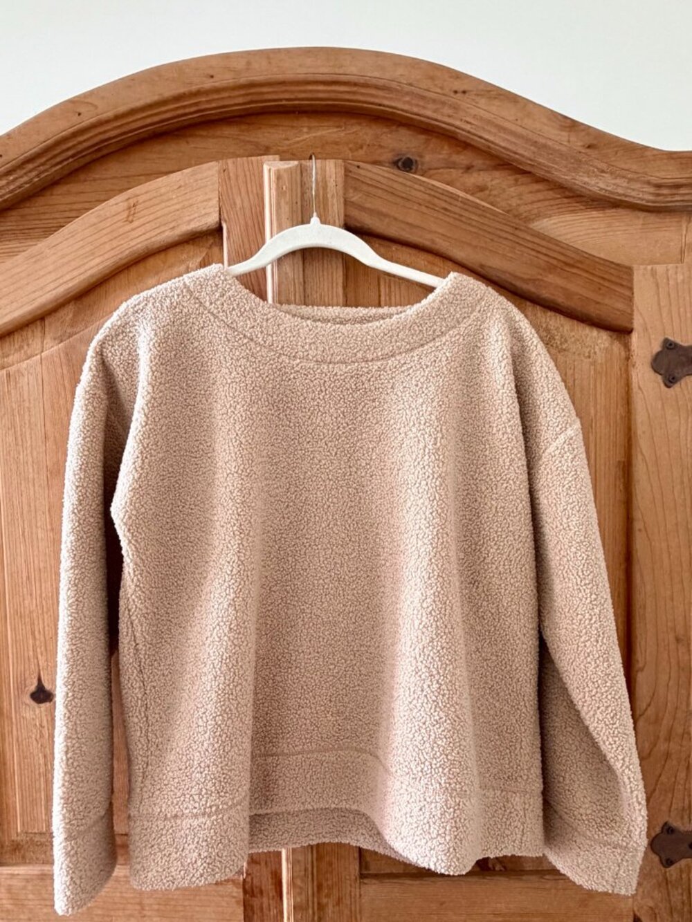 J.Crew Vintage Fleece Sherpa Pullover – Women's M – Cream